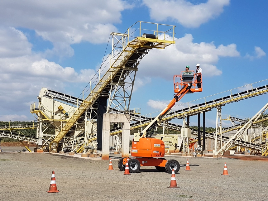 Treinamento Plataforma Elevatória - Senai